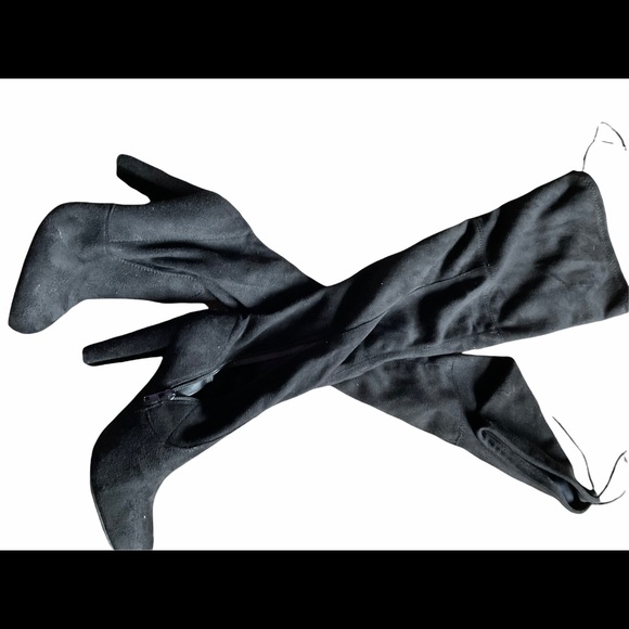 Over the knee boots - Picture 1 of 3